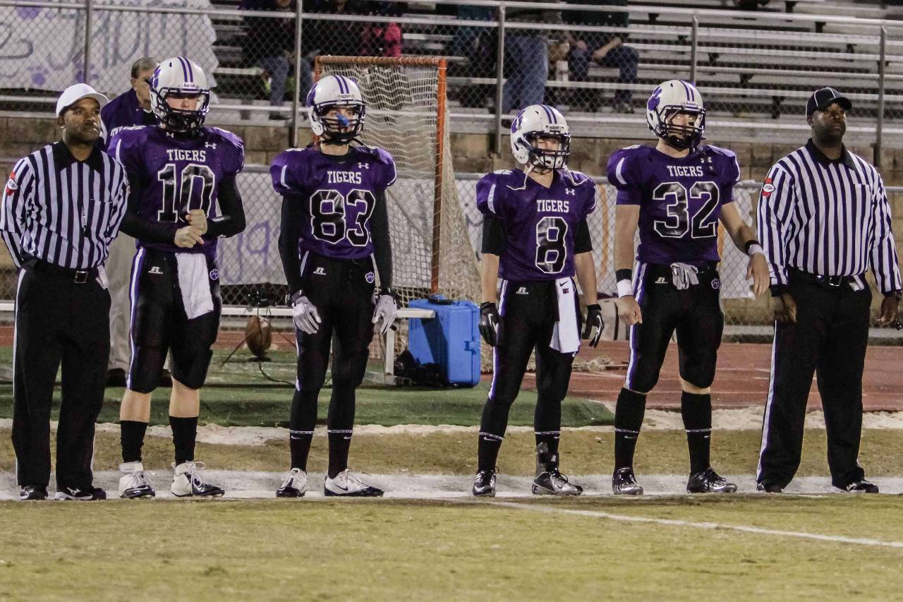 Football players recognized on AllRegion team