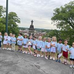Pre-K Takes a Walking Tour Around Rome