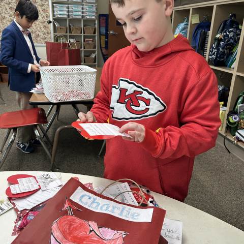Elementary Schools in Georgia | Private Day School | 3rd-Graders Share Appreciation Hearts
